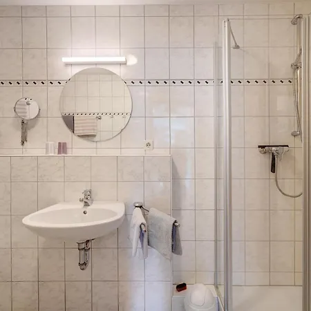 Apartment Haus Am Weinberg 2 *