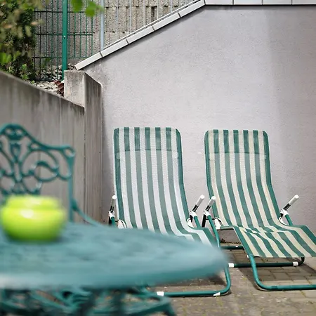 Haus Am Weinberg 2 *